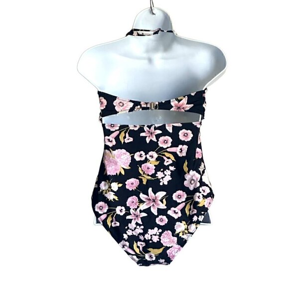 NWT - Unique & Classic Cutout Scalloped One Piece Swimsuit Size M - Picture 4 of 8